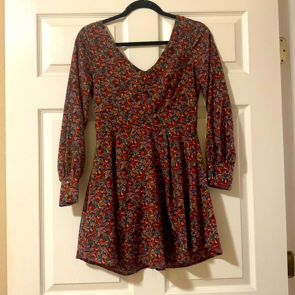 Floral long-sleeved Skater dress by Audrey 3+1, Size S